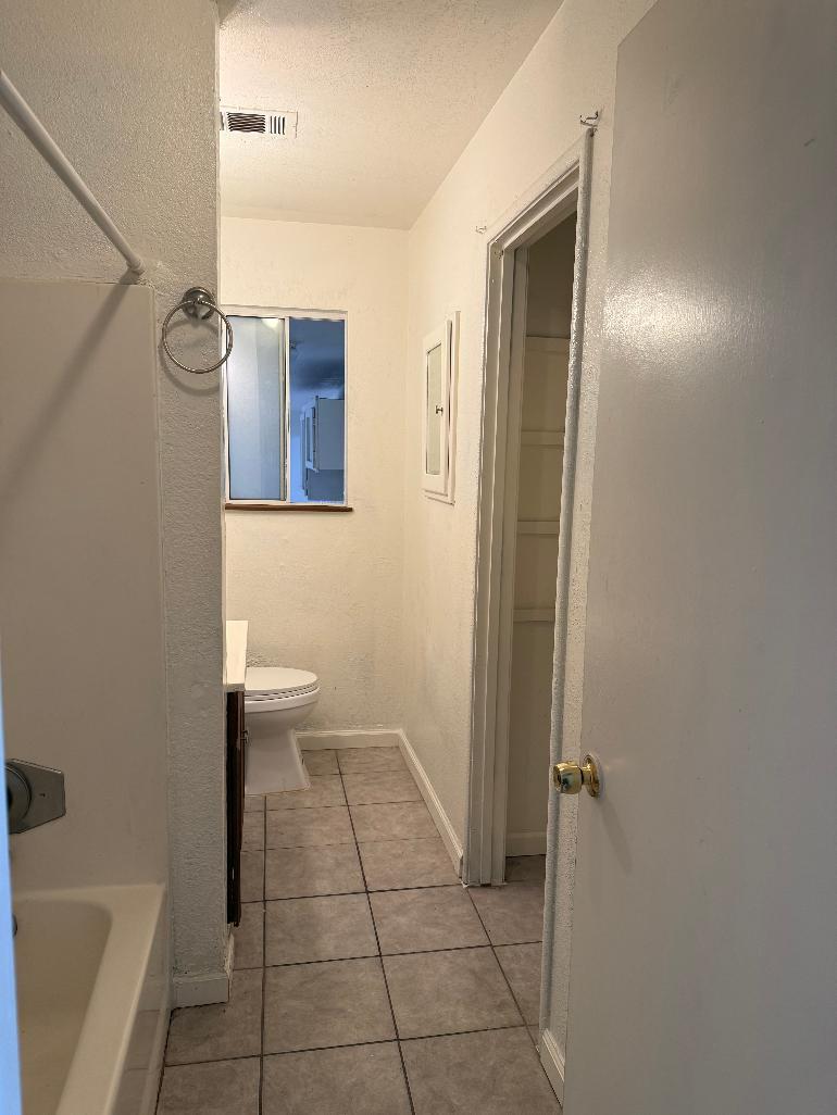 2112 Conant Ave, Modesto, CA 95350