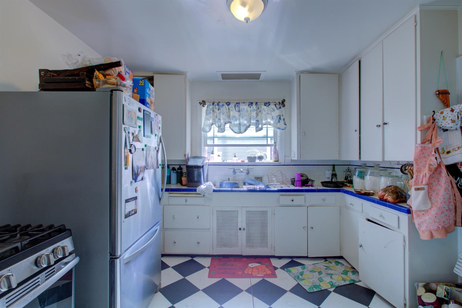 420 W 19th St, Merced, CA 95340