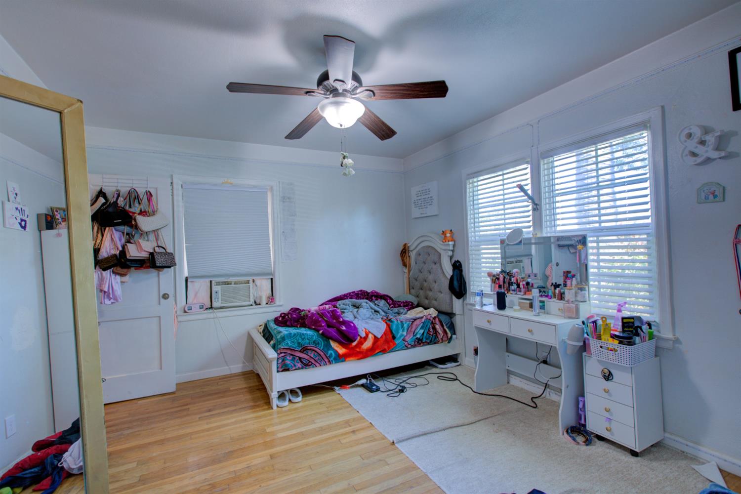 420 W 19th St, Merced, CA 95340