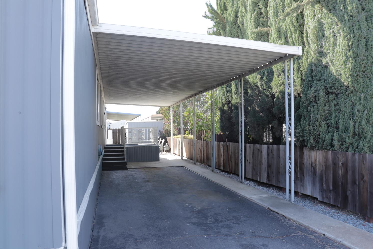 1830 E Yosemite #265, Manteca, CA 95336