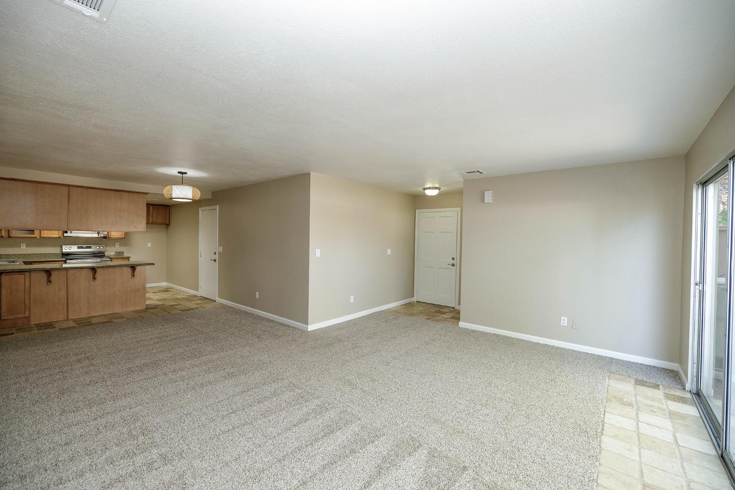 4028 Honey Creek Rd, Modesto, CA 95356