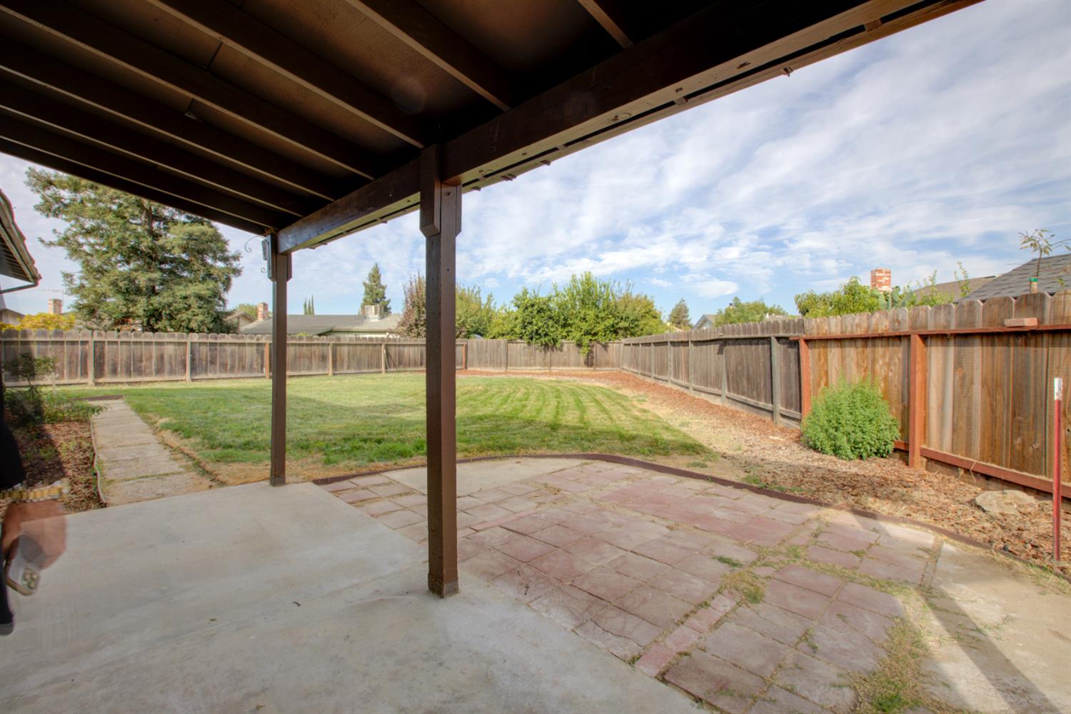 2945 Hughes Ct, Turlock, CA 95382