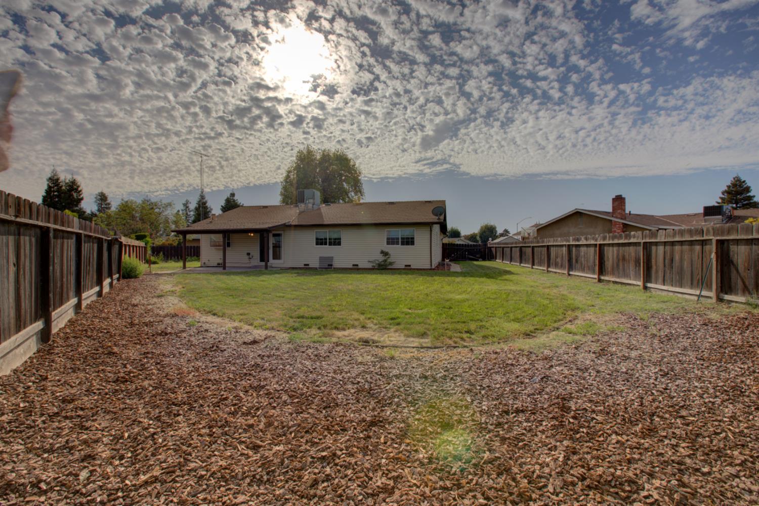 2945 Hughes Ct, Turlock, CA 95382