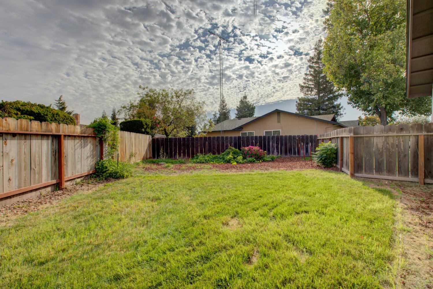 2945 Hughes Ct, Turlock, CA 95382