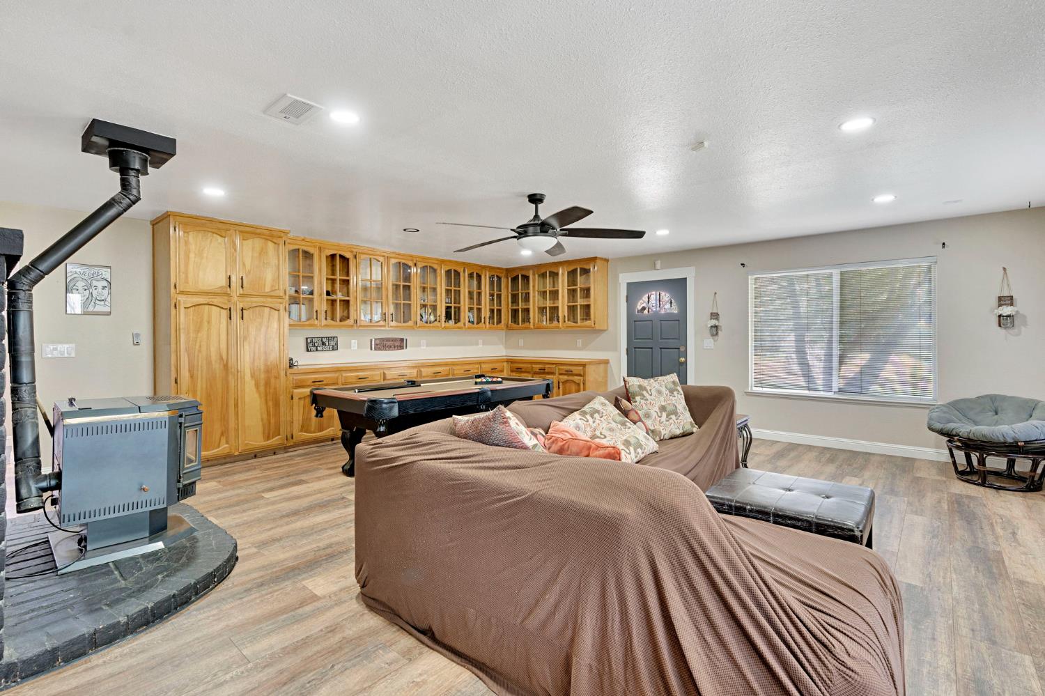 18654 Ridgedale Dr, Madera, CA 93638