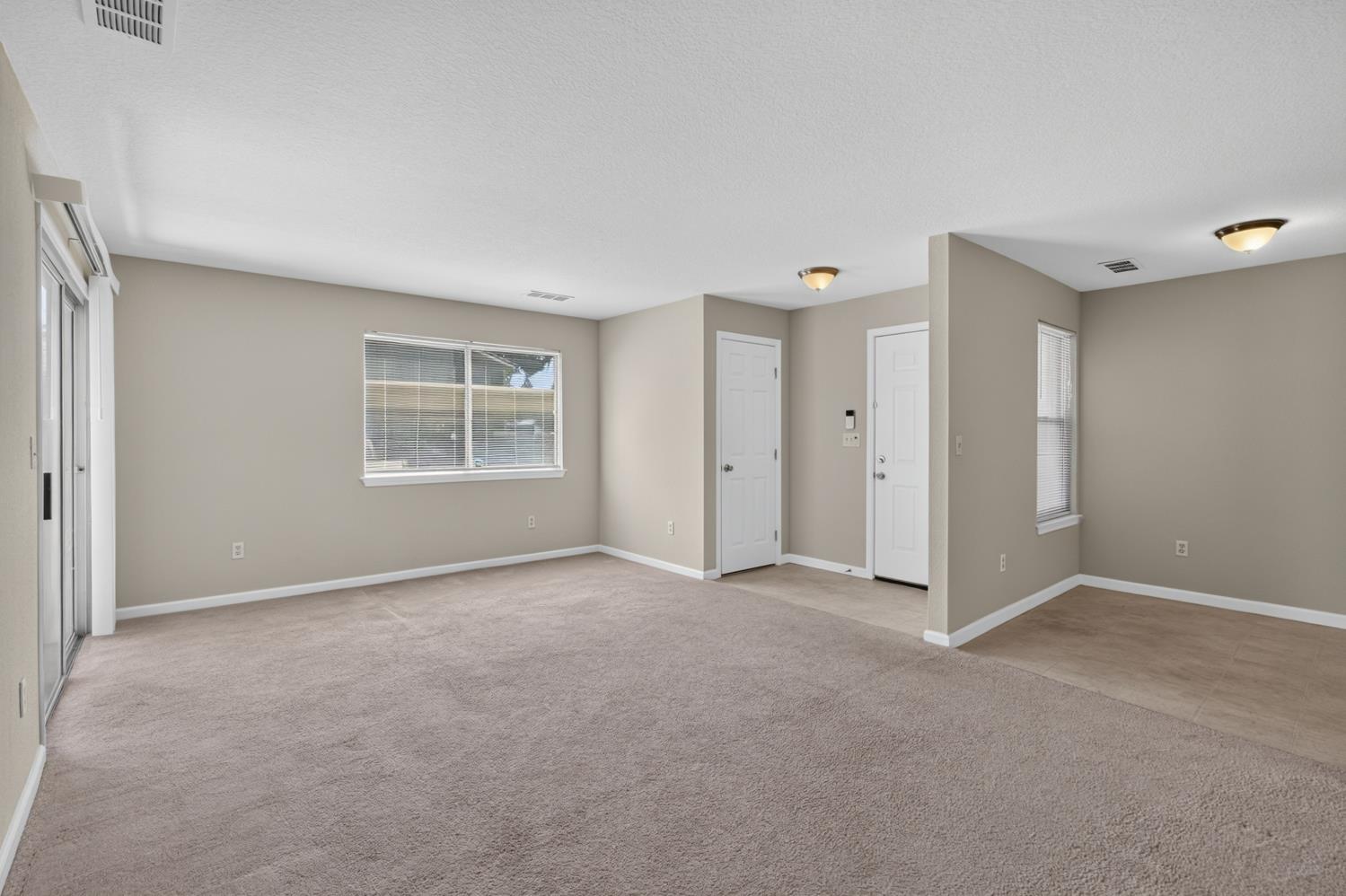 440 Cherry Ln #C, Manteca, CA 95337