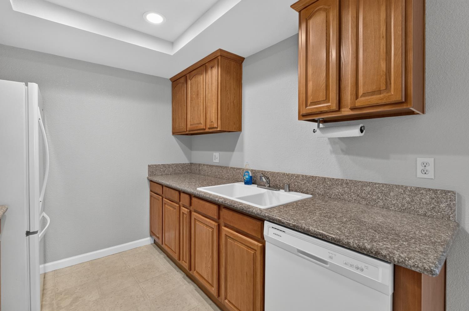 440 Cherry Ln #C, Manteca, CA 95337