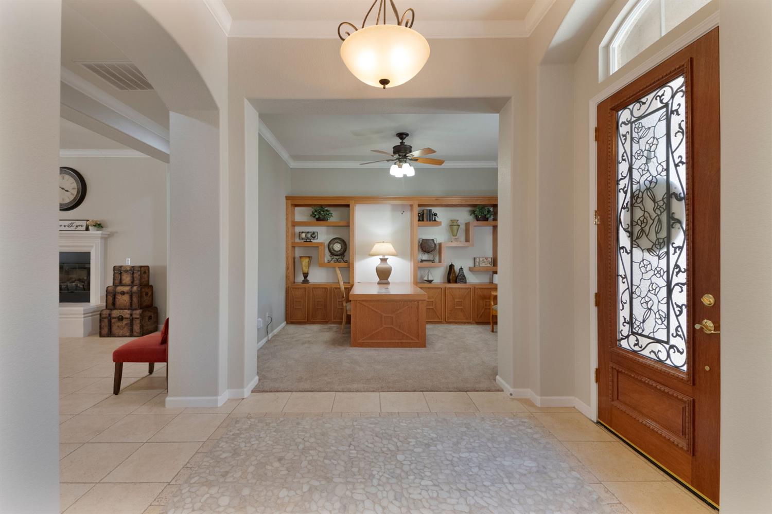 190 Kentucky Ct, Manteca, CA 95337