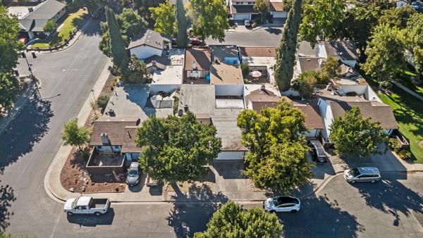 305 Del Prado Ct, Modesto, CA 95354