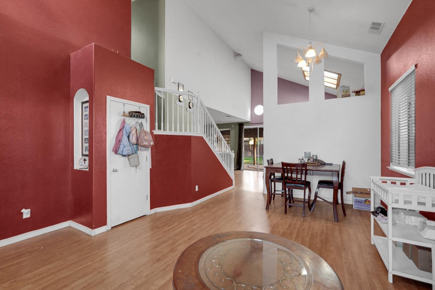 16691 Darlington St, Delhi, CA 95315
