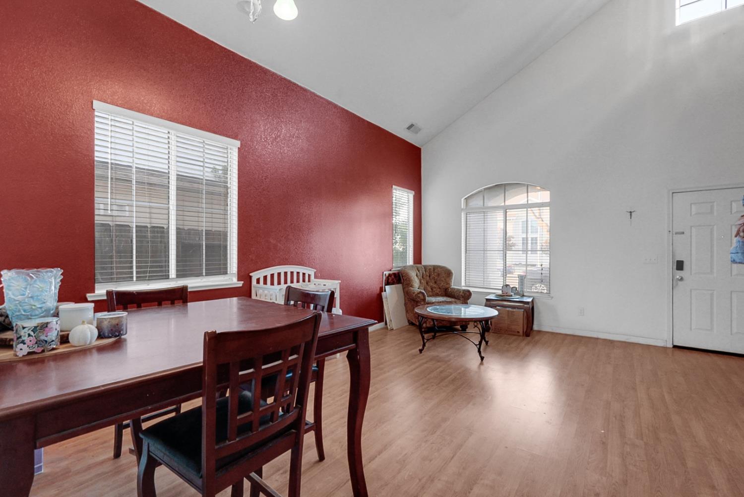 16691 Darlington St, Delhi, CA 95315