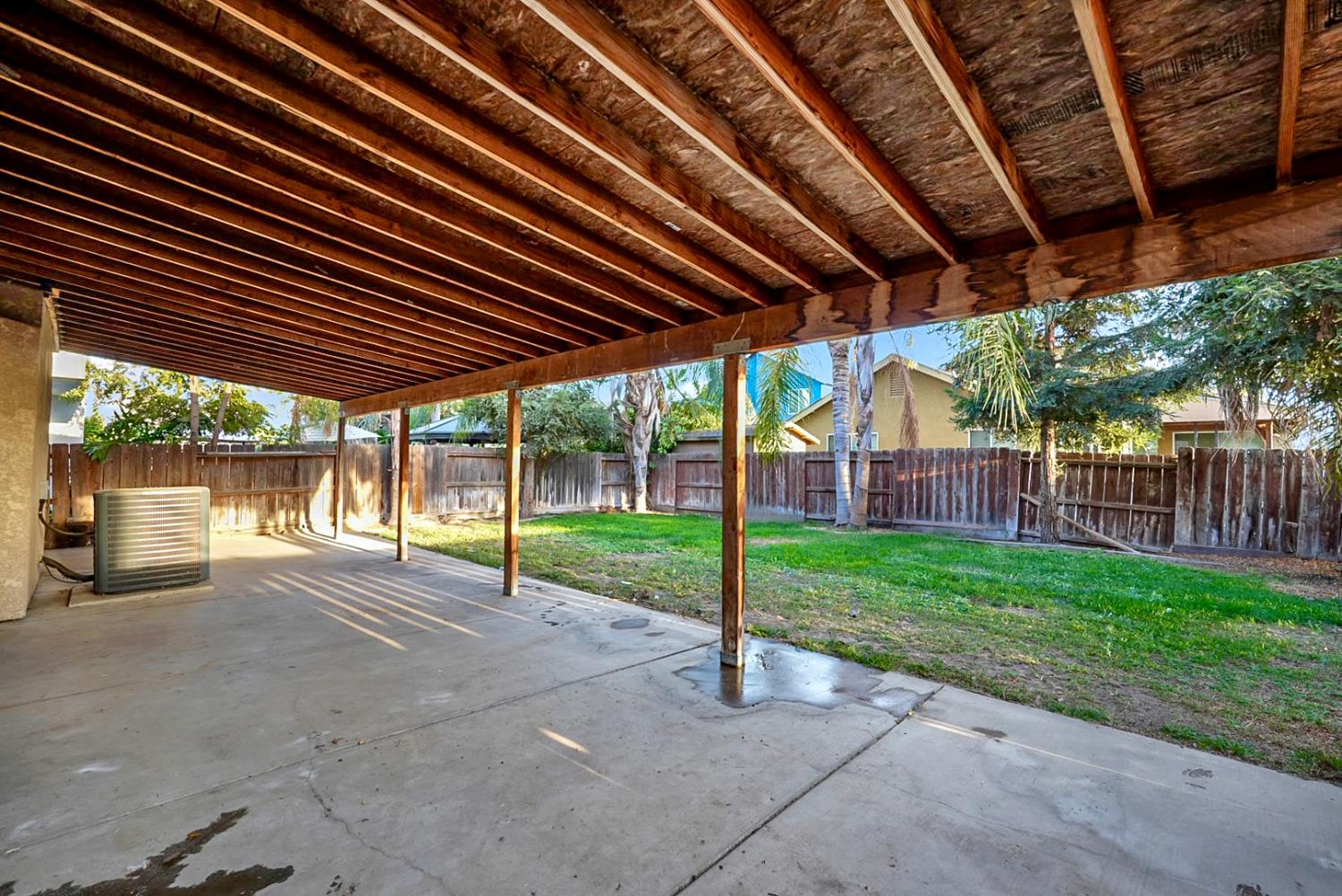 16691 Darlington St, Delhi, CA 95315