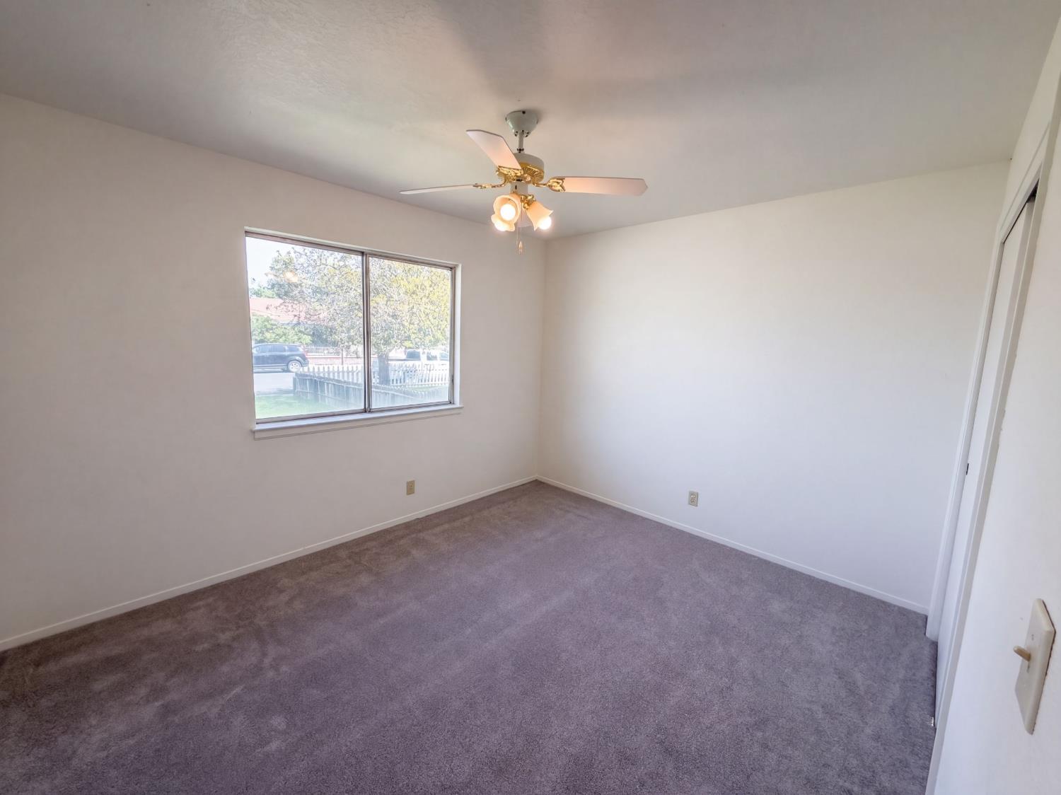 1372 Ruffino Ct, Manteca, CA 95336