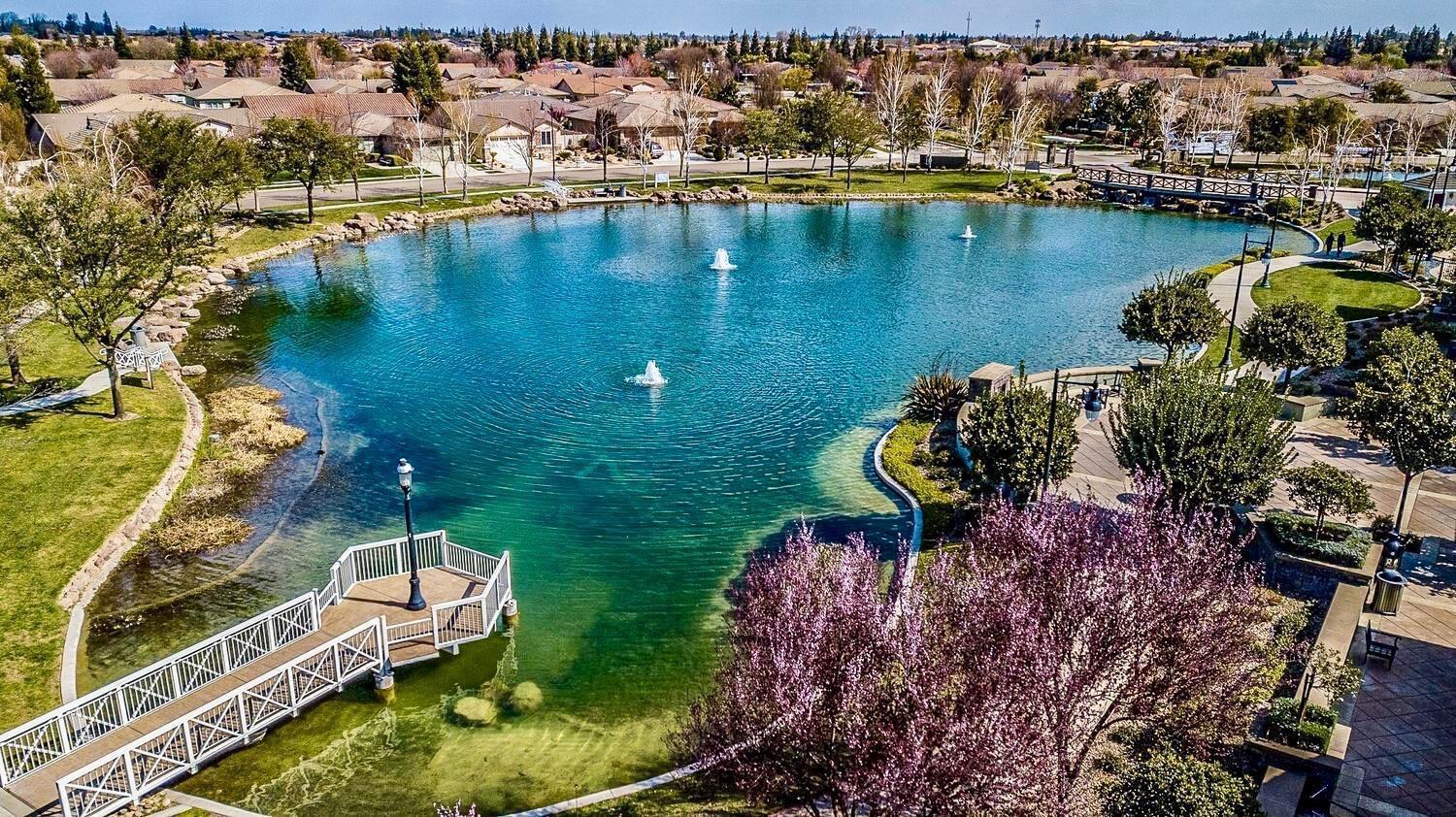 1587 Maple Valley St, Manteca, CA 95336
