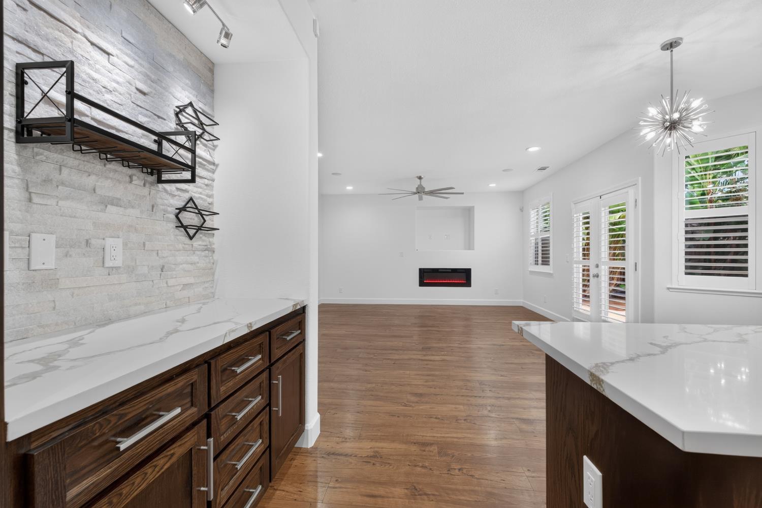 719 Lars Court, Modesto, CA 95351