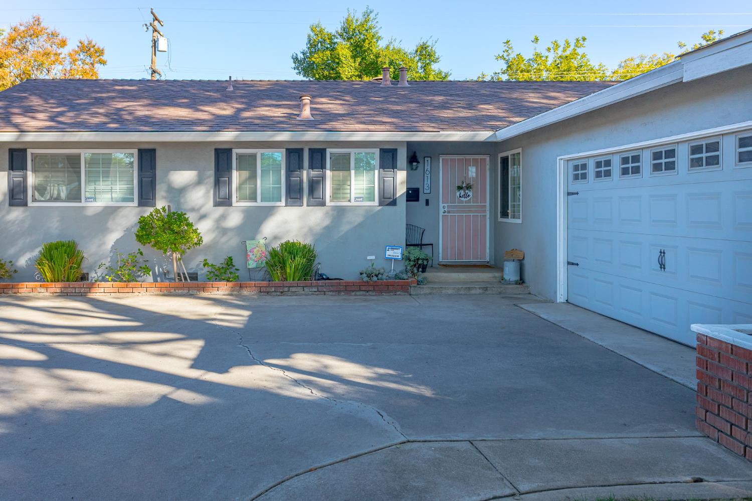 1613 Cherrywood Dr, Modesto, CA 95350