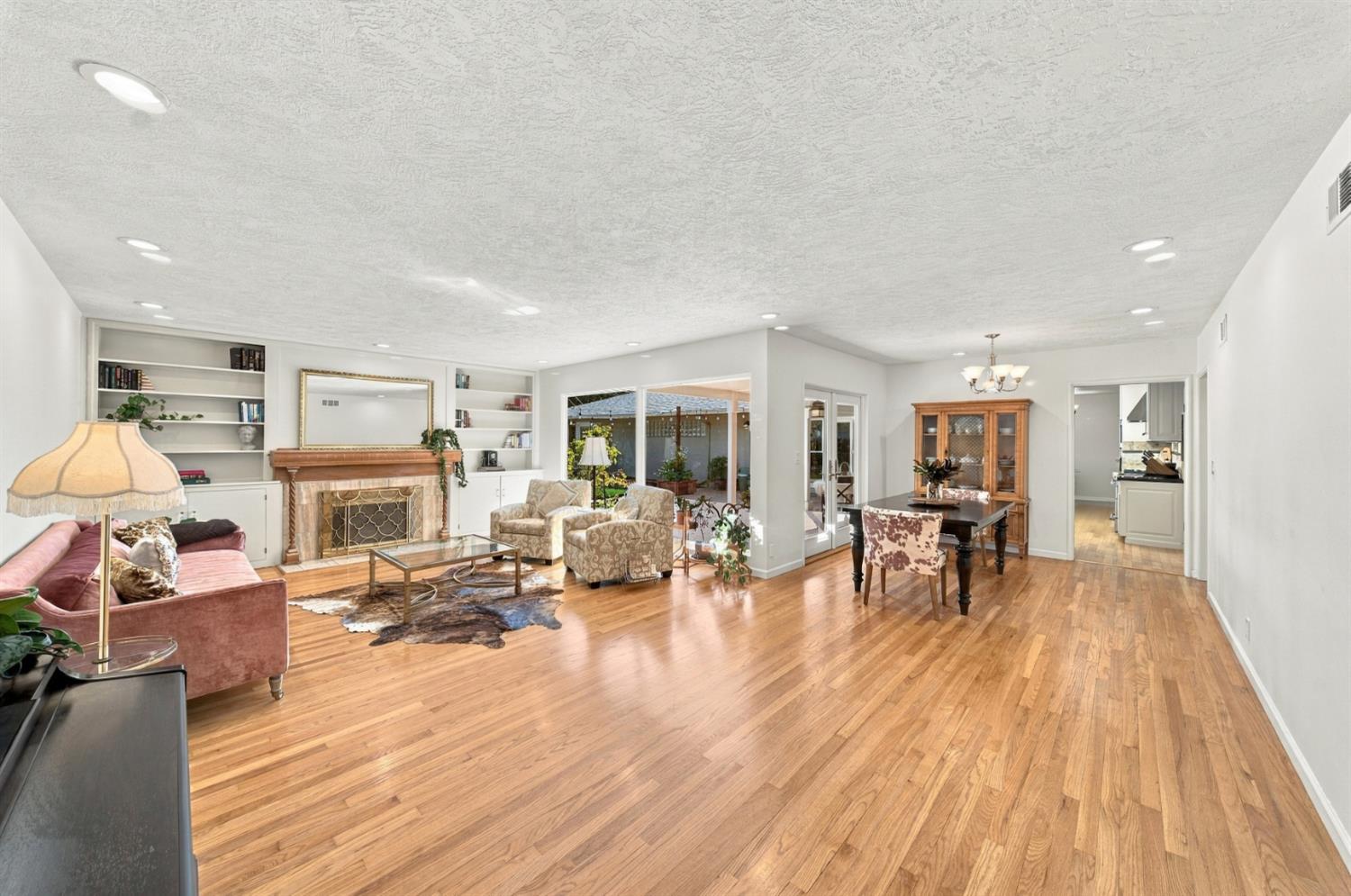 958 WELLESLEY Ave, Modesto, CA 95350