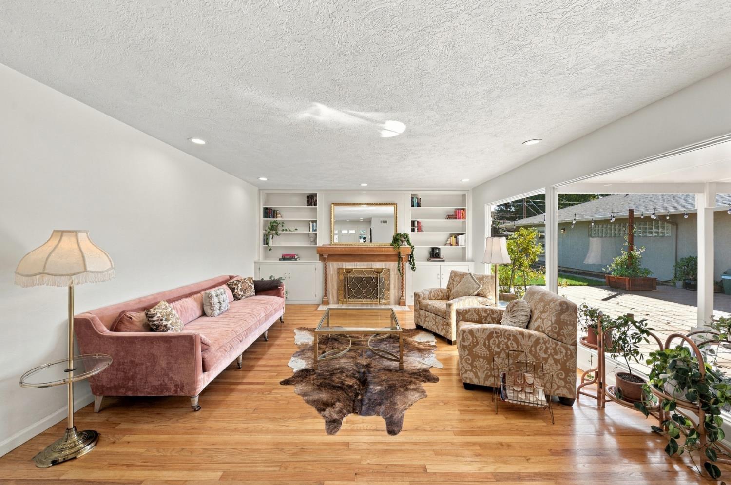 958 WELLESLEY Ave, Modesto, CA 95350