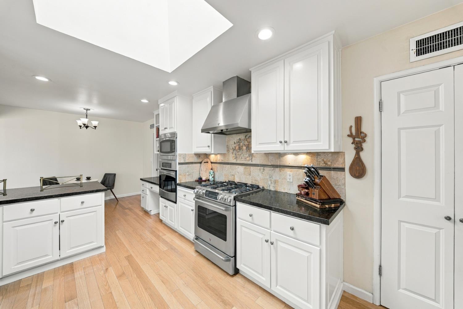 958 WELLESLEY Ave, Modesto, CA 95350