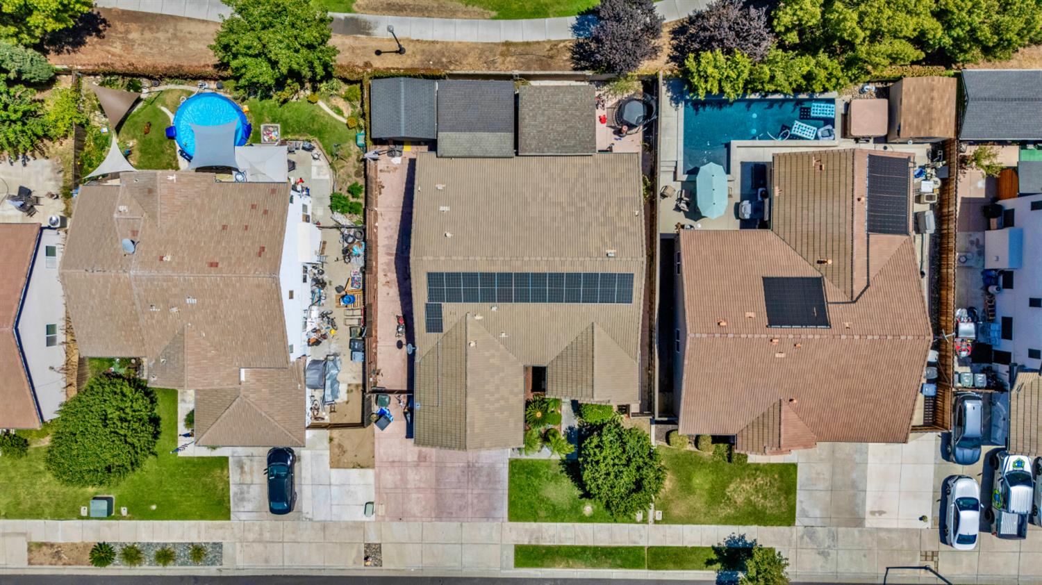 3770 Buenaventura Dr, Ceres, CA 95307