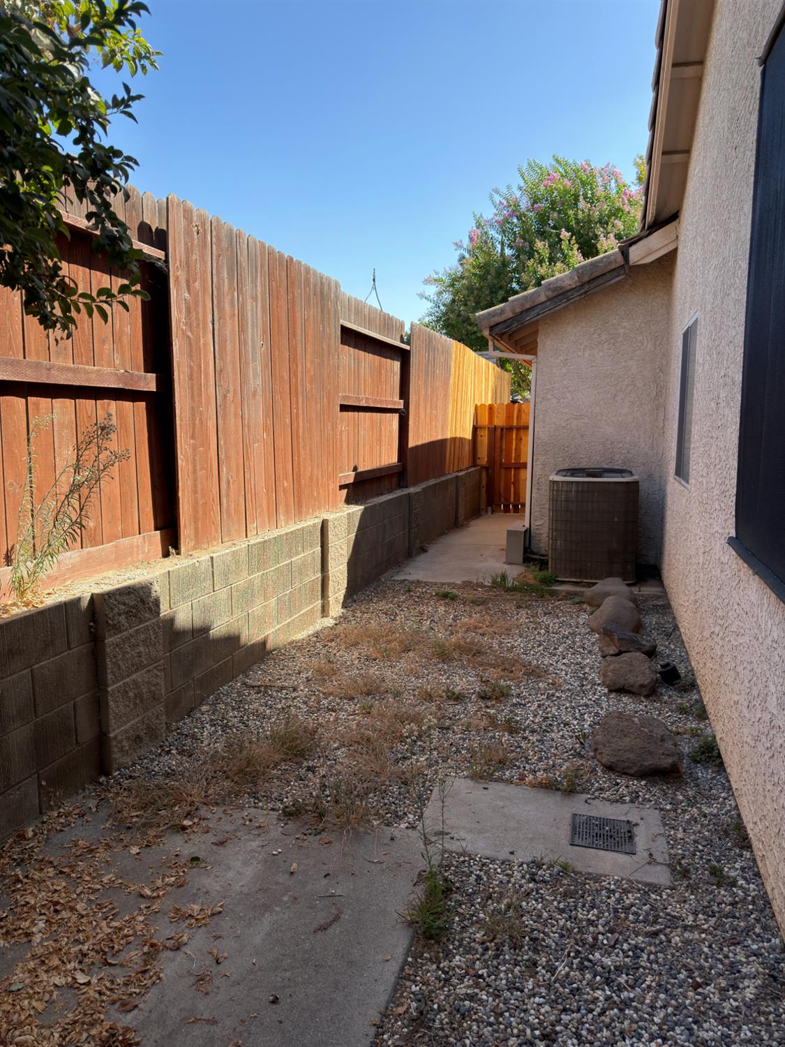 1390 Ranch House, Oakdale, CA 95361