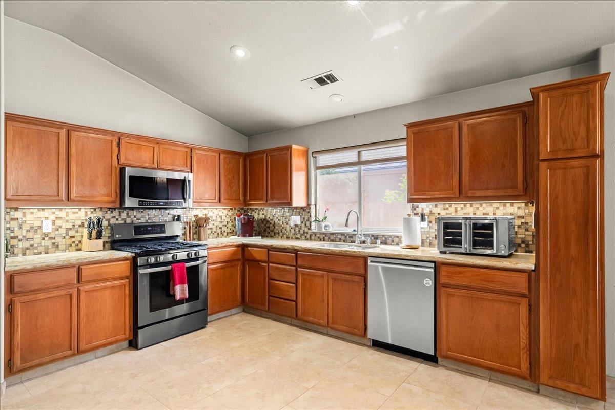 3509 Kentfield Ct, Modesto, CA 95355