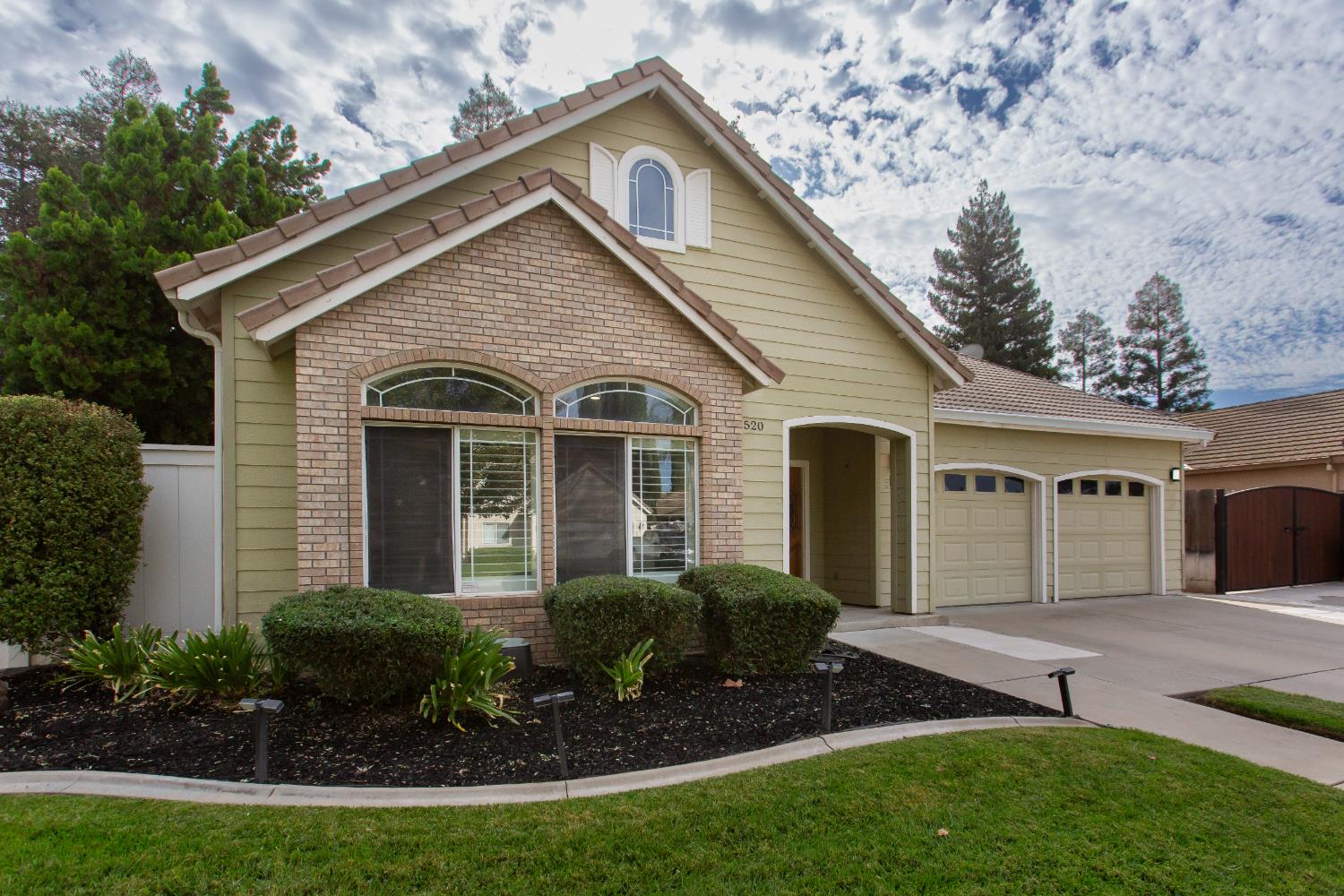2520 Carmichael, Turlock, CA 95382