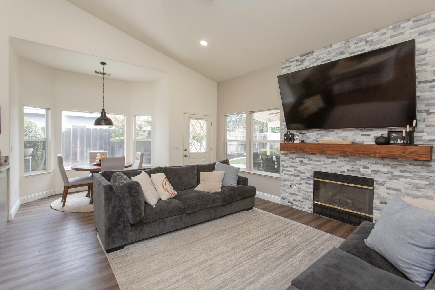 2520 Carmichael, Turlock, CA 95382