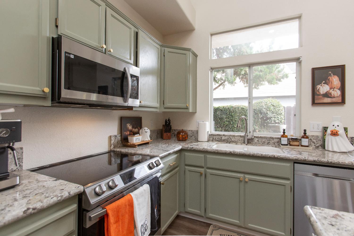 2520 Carmichael, Turlock, CA 95382