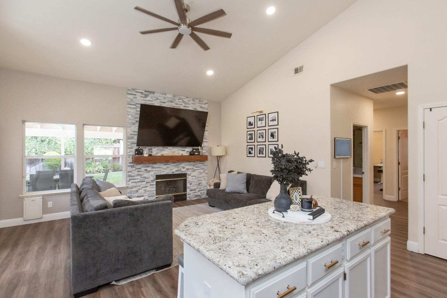 2520 Carmichael, Turlock, CA 95382