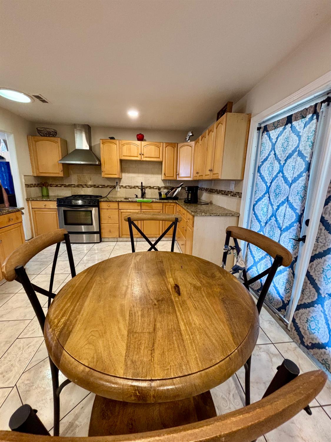1903 Belcher Ave, Merced, CA 95348