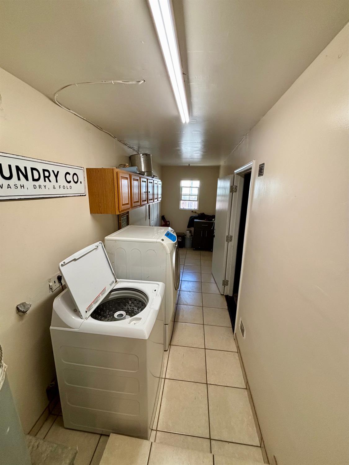 1903 Belcher Ave, Merced, CA 95348