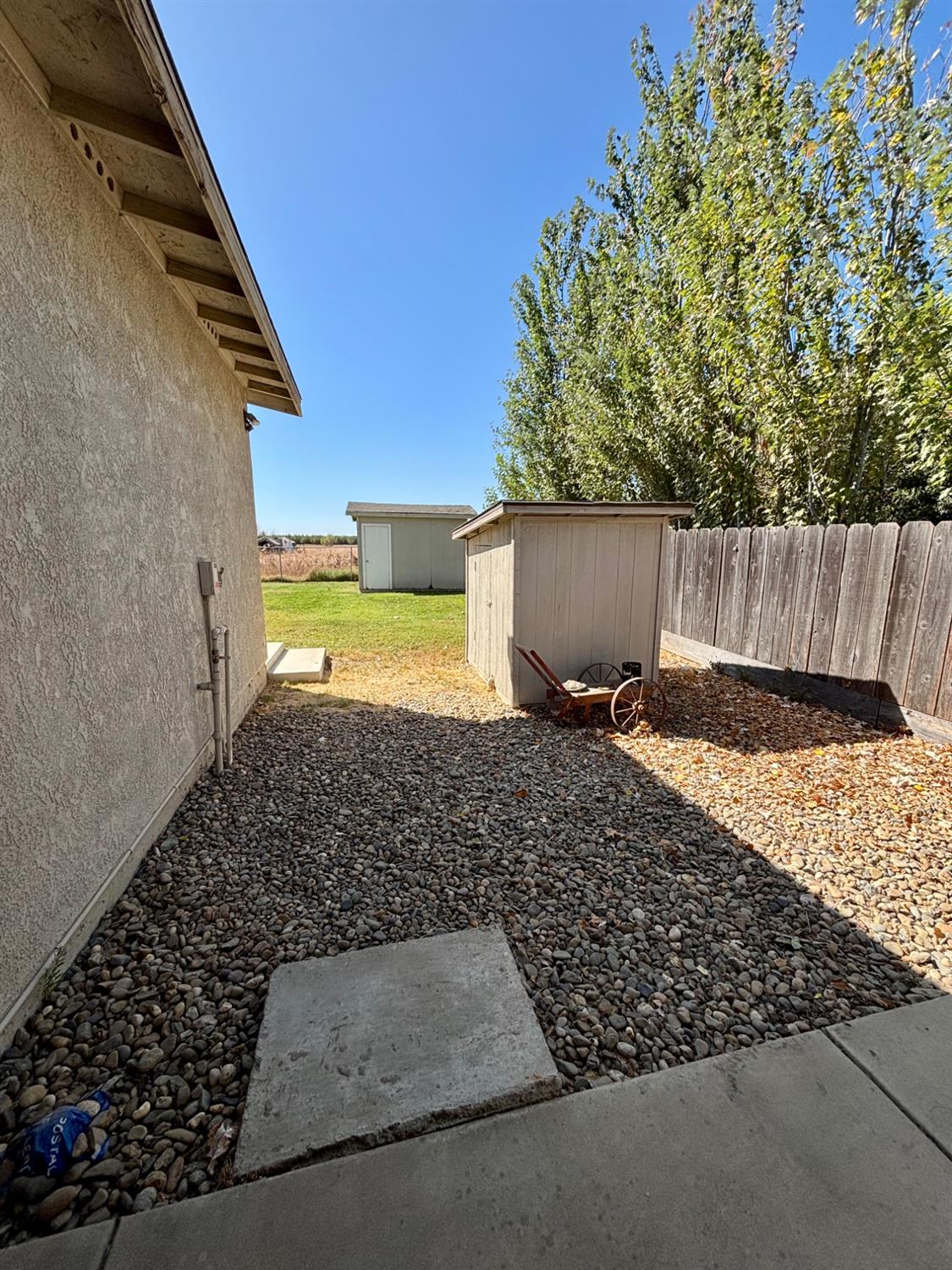1903 Belcher Ave, Merced, CA 95348