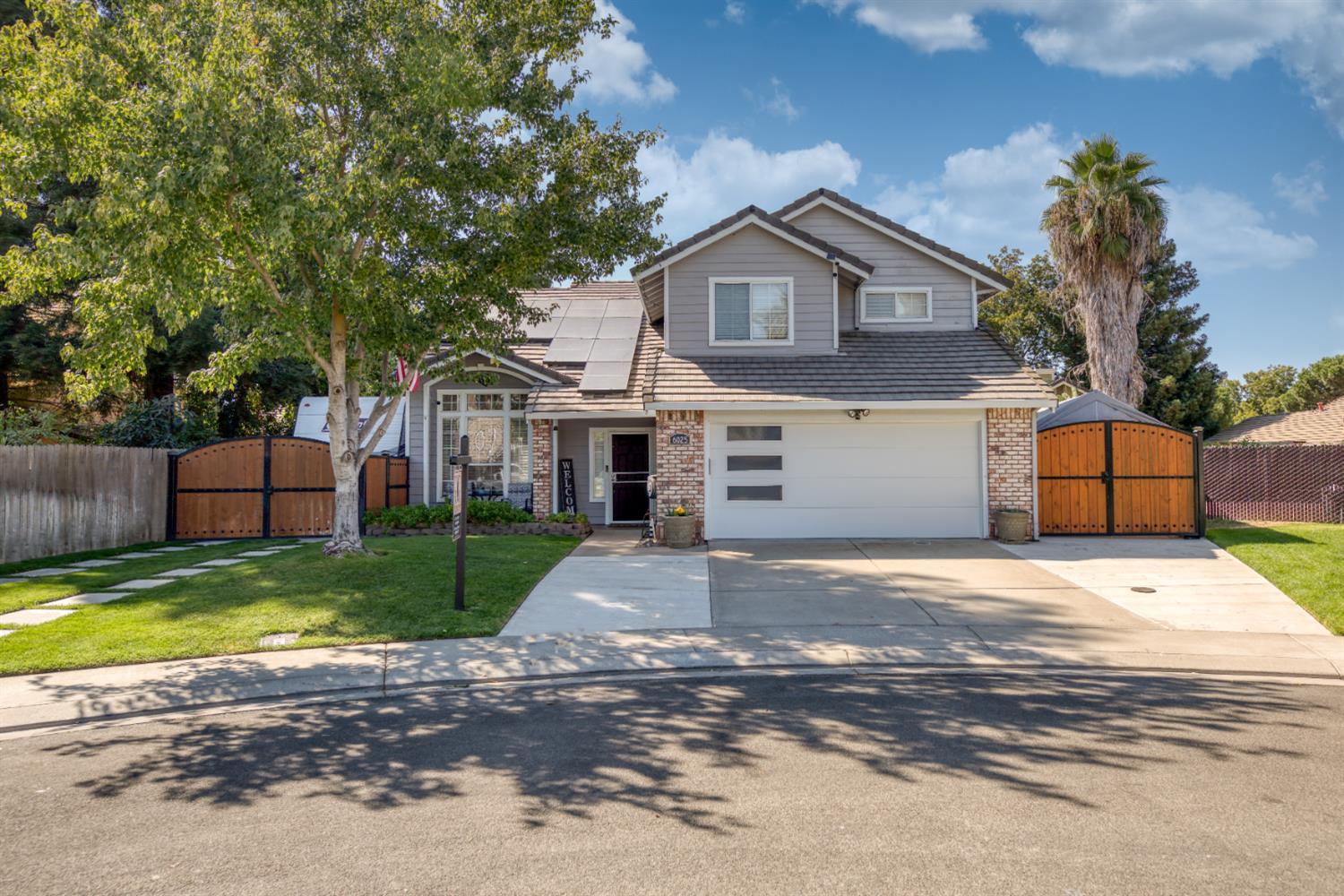 6025 Willow Creek Ct, Riverbank, CA 95367