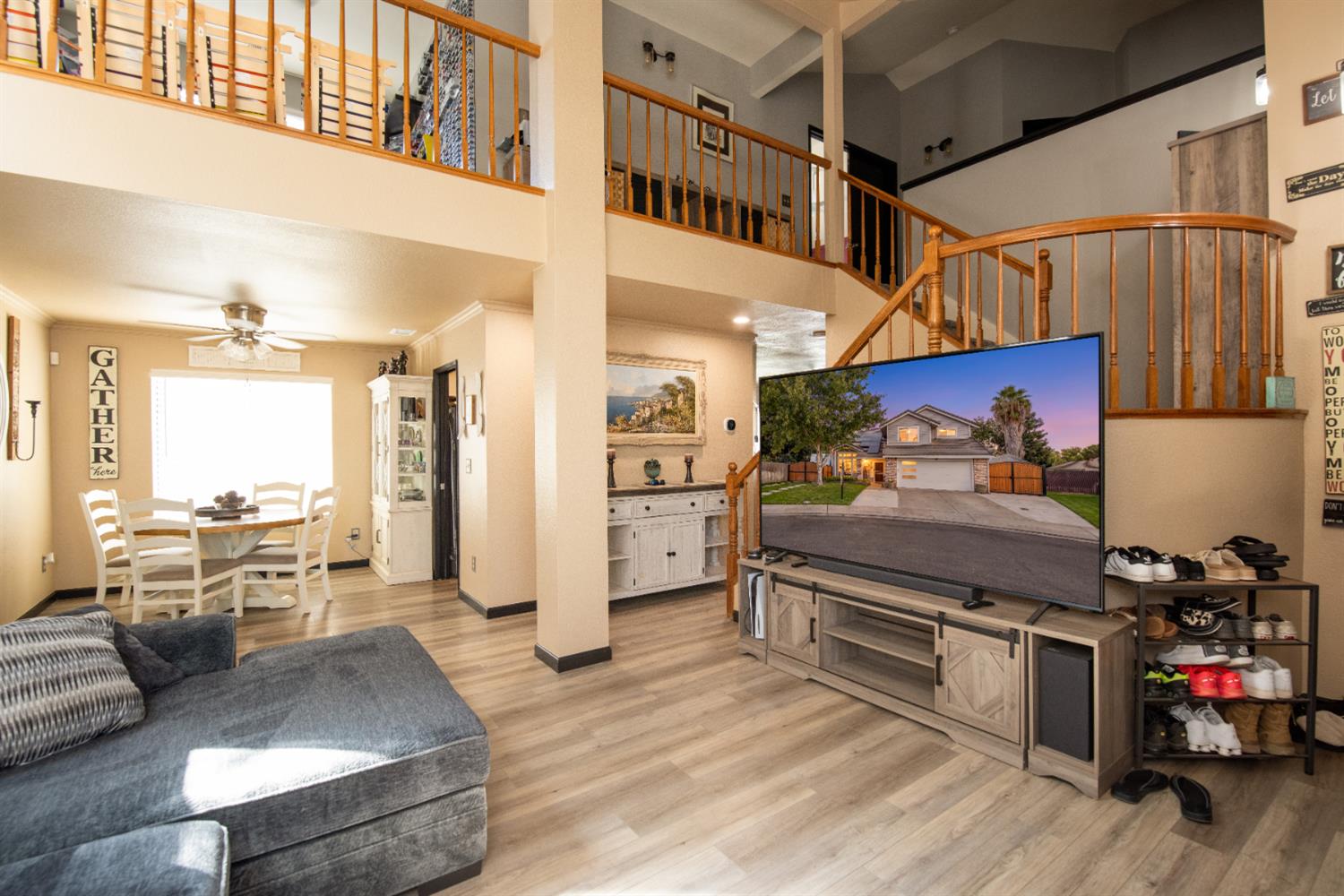 6025 Willow Creek Ct, Riverbank, CA 95367