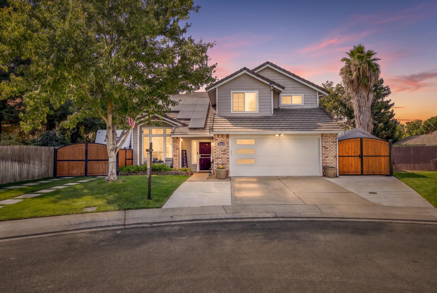 6025 Willow Creek Ct, Riverbank, CA 95367