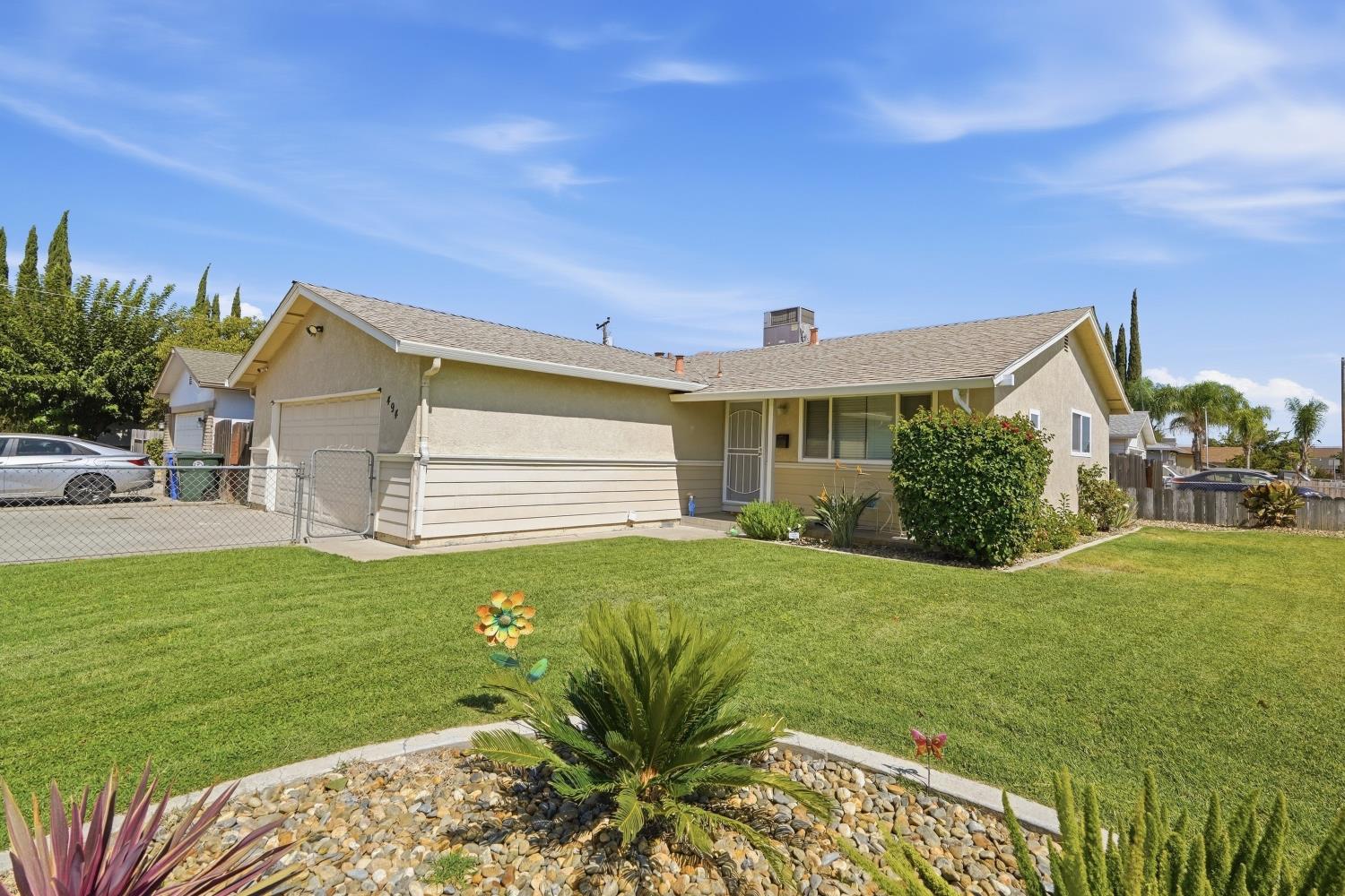 494 Ore St, Manteca, CA 95336