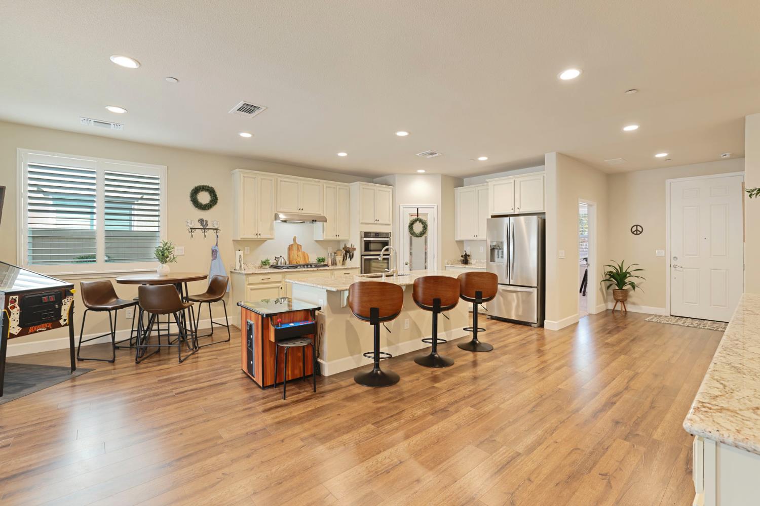 2651 Glen Echo Ln, Manteca, CA 95336