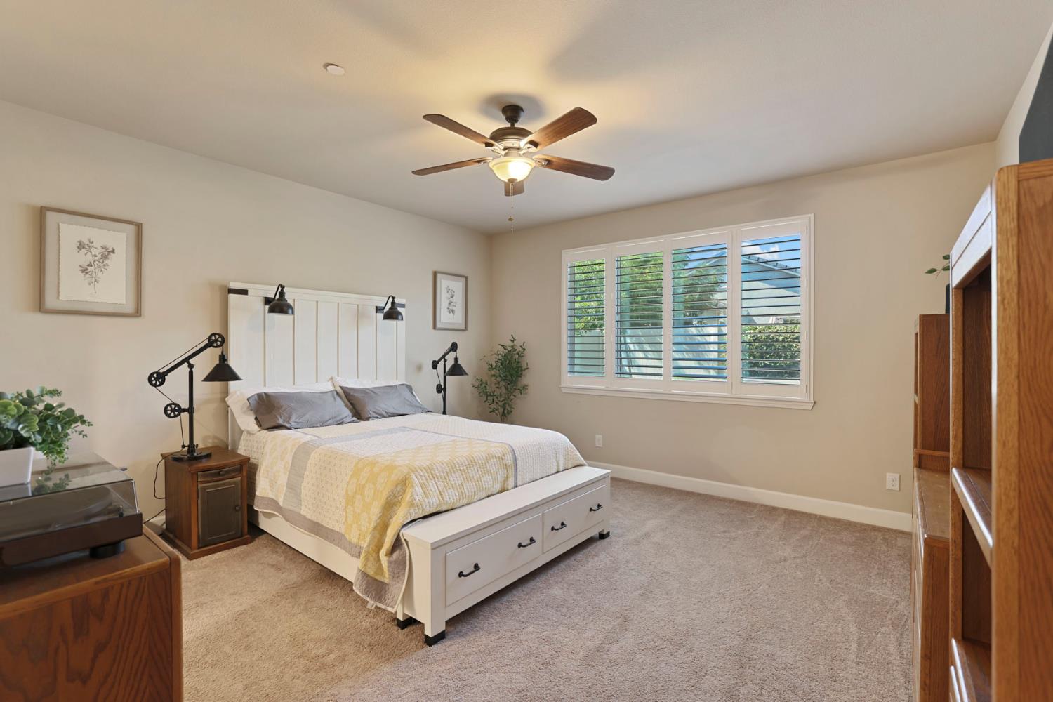 2651 Glen Echo Ln, Manteca, CA 95336