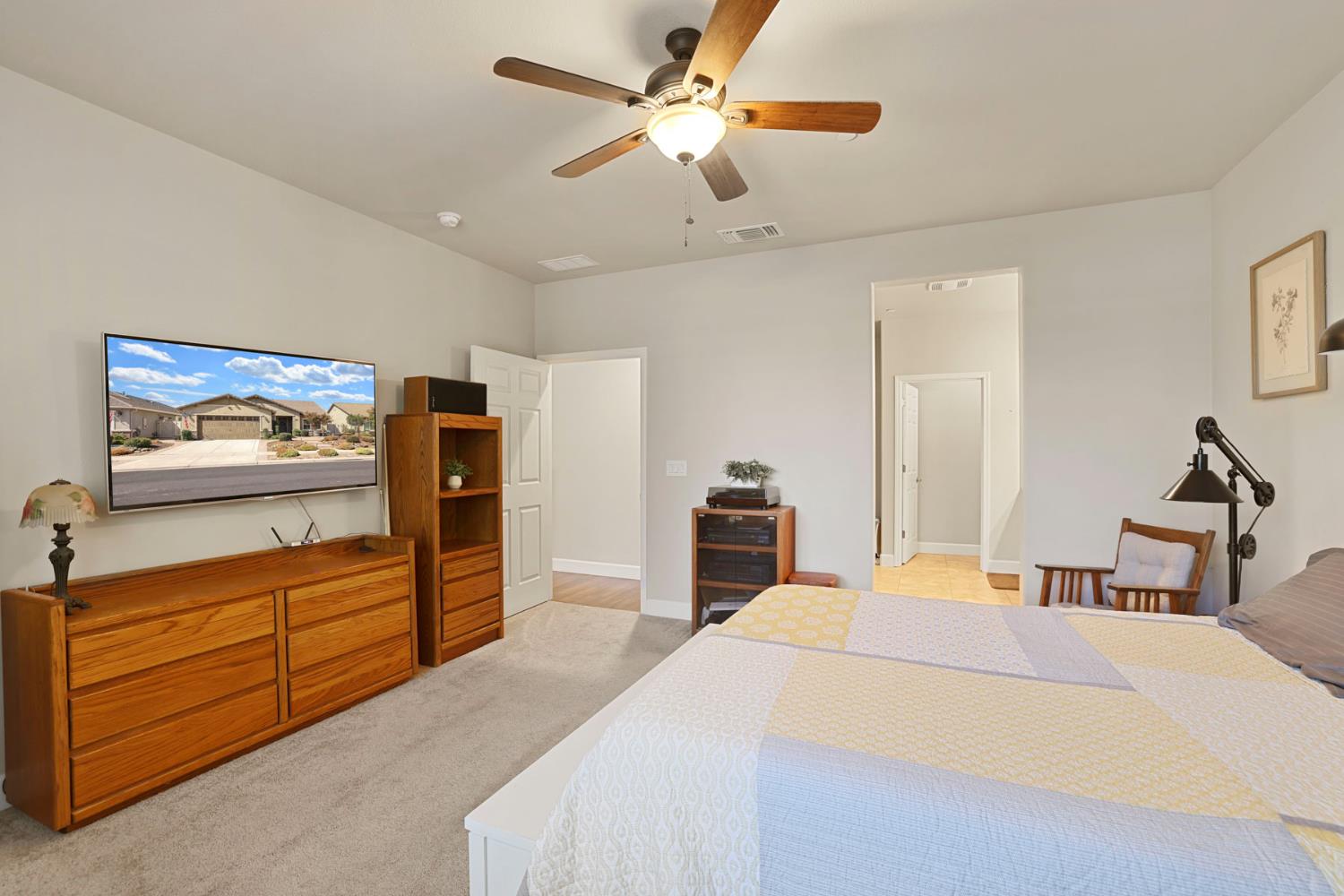 2651 Glen Echo Ln, Manteca, CA 95336