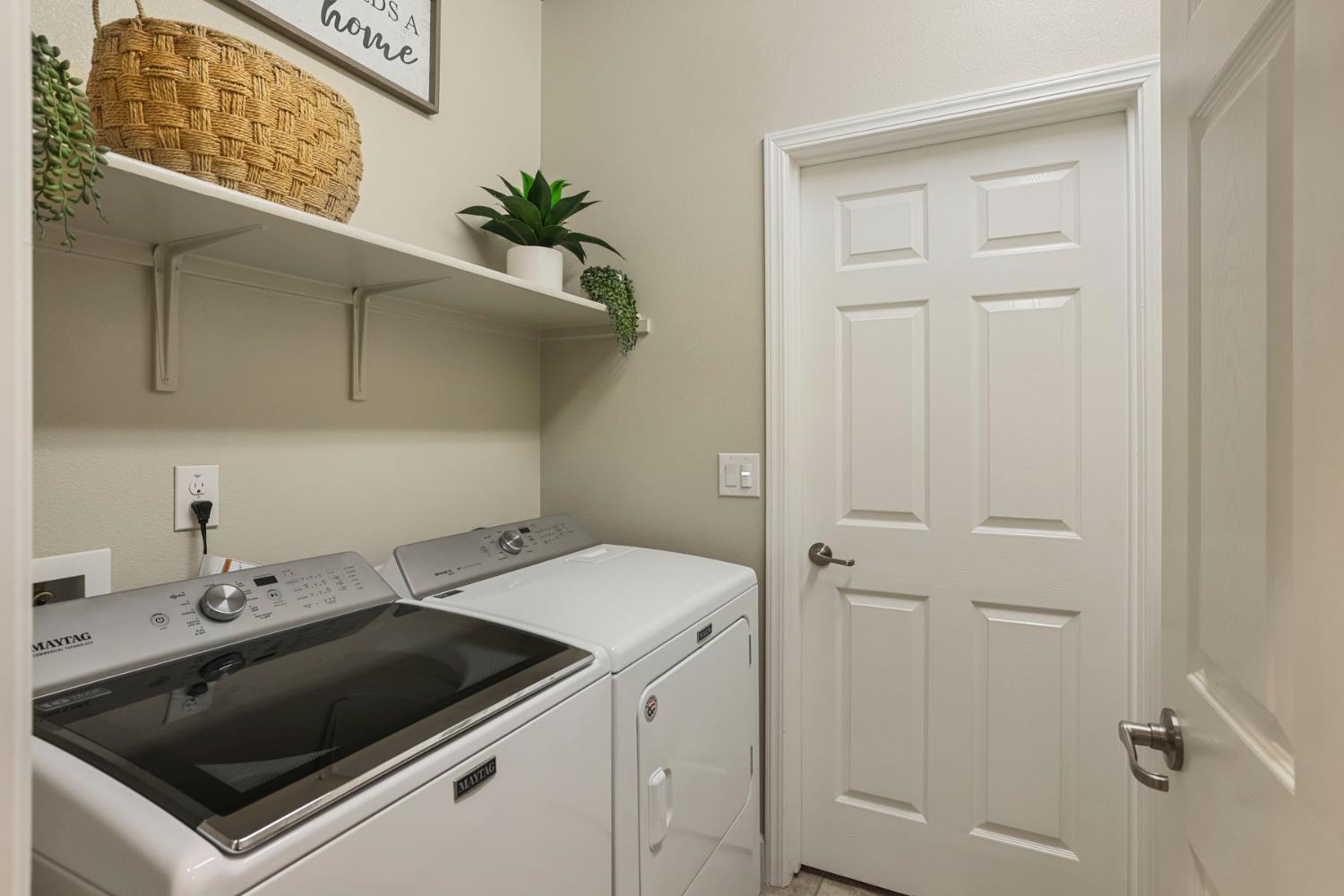 2651 Glen Echo Ln, Manteca, CA 95336