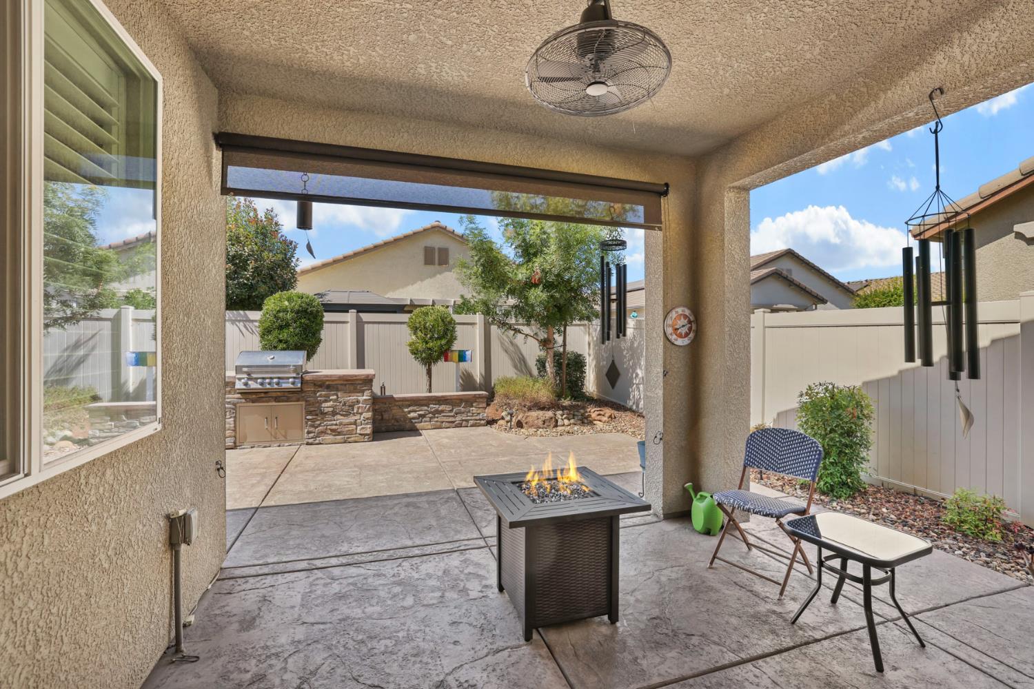 2651 Glen Echo Ln, Manteca, CA 95336