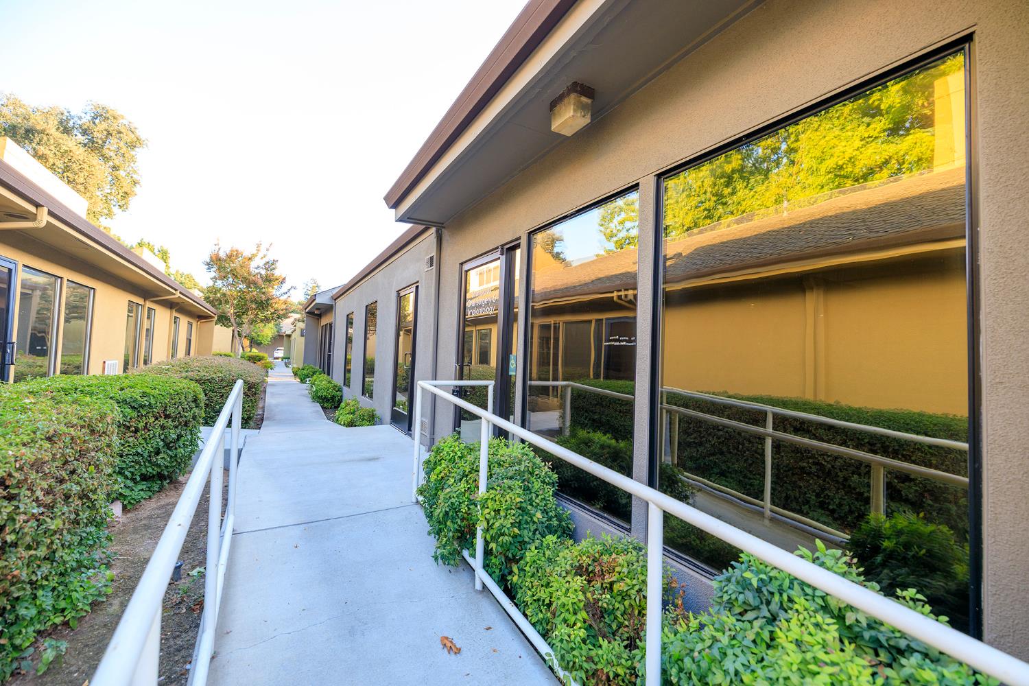 1130 Coffee Rd #7, Modesto, CA 95355