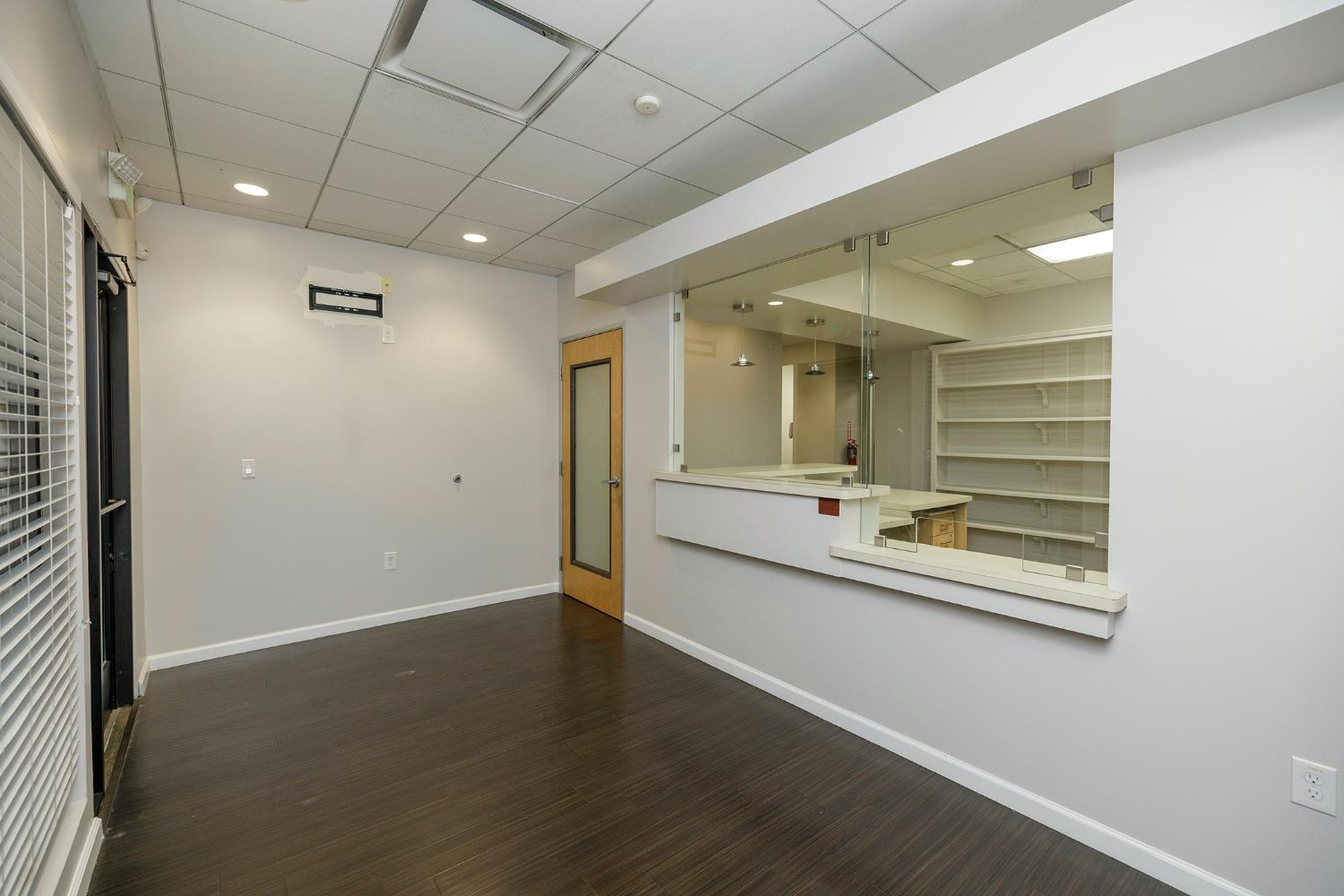 1130 Coffee Rd #7, Modesto, CA 95355