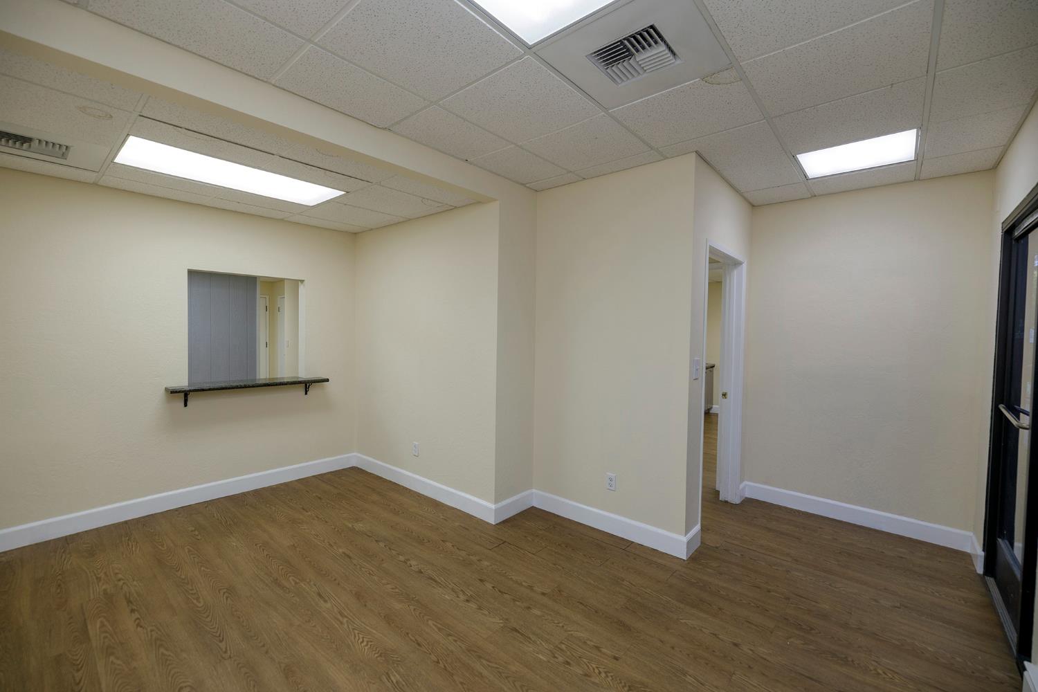 1130 Coffee Rd #7, Modesto, CA 95355