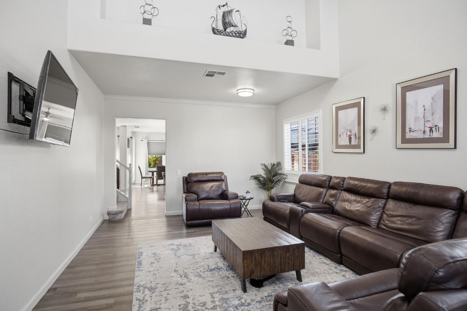 4185 Pathway Ln, Turlock, CA 95382