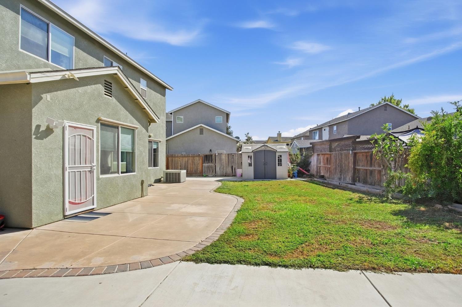 4185 Pathway Ln, Turlock, CA 95382