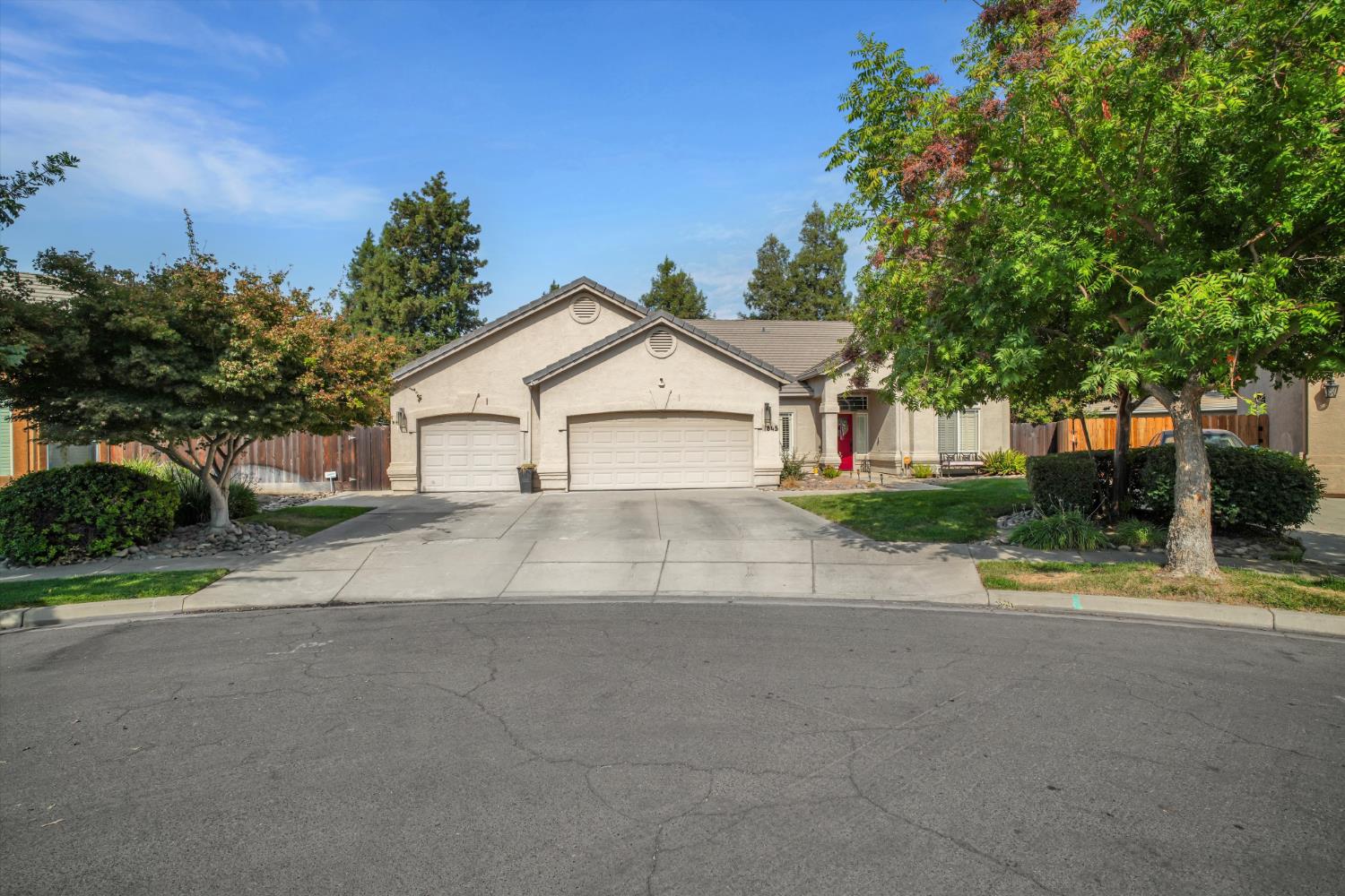 1845 Madelynne Ct, Turlock, CA 95382