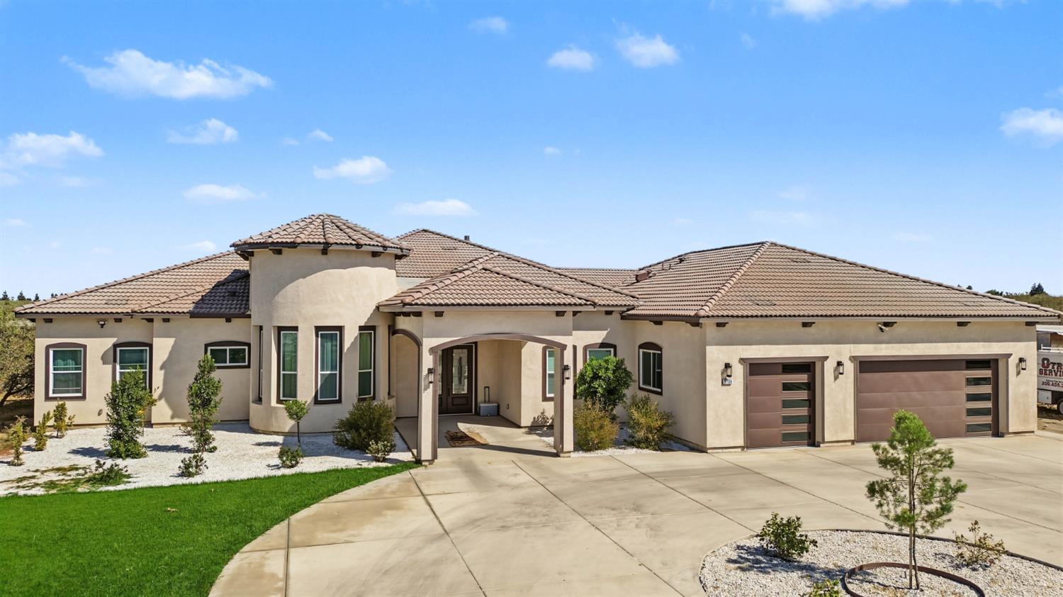 3709 Blue Gum Ave, Modesto, CA 95358