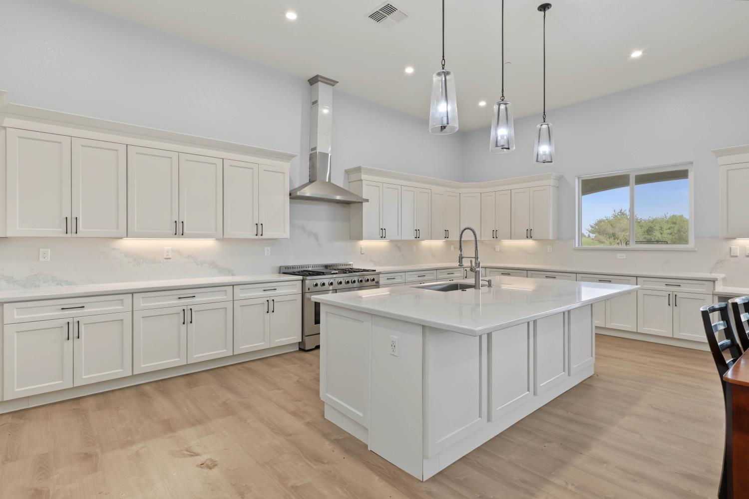 3709 Blue Gum Ave, Modesto, CA 95358